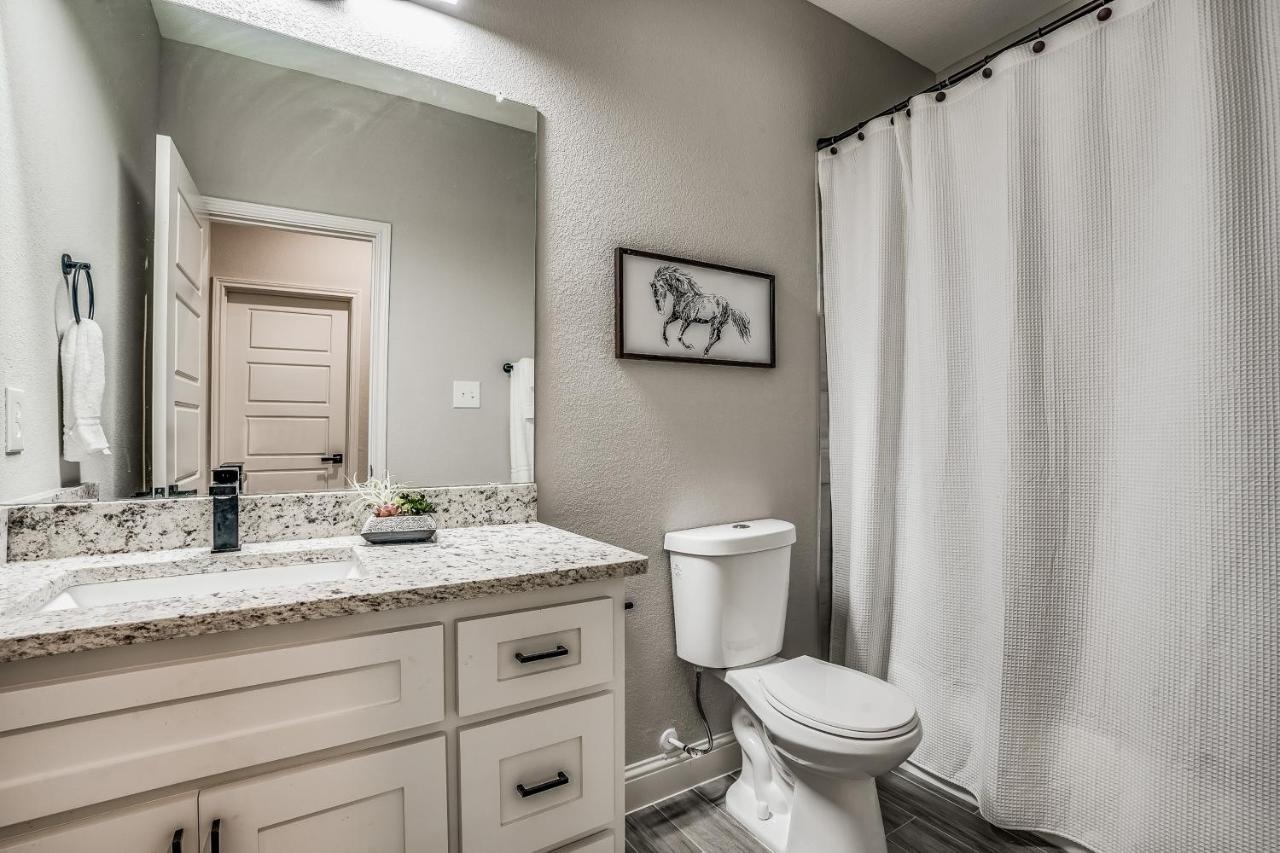 Western Wonder Arlington Bagian luar foto